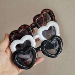 عینک قلبی تپلی